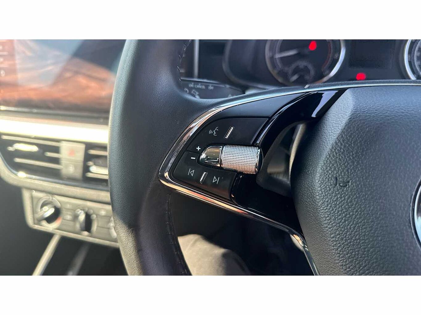SKODA Kamiq 1.5 TSI (150ps) SE Drive SUV