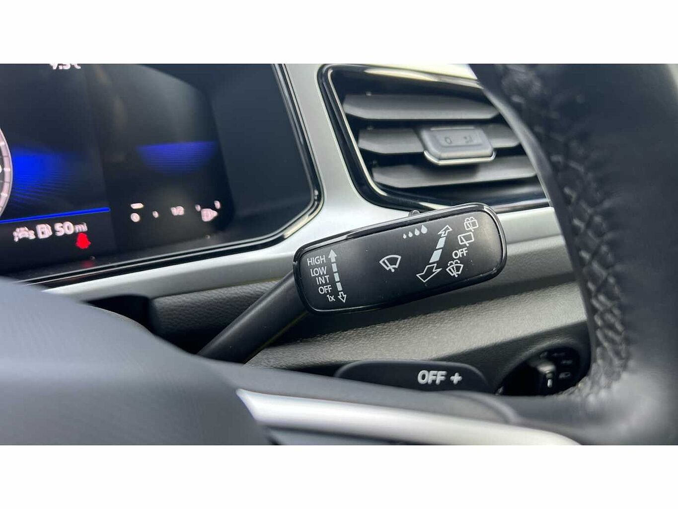 Volkswagen T-roc 1.5 TSI Life 5dr DSG
