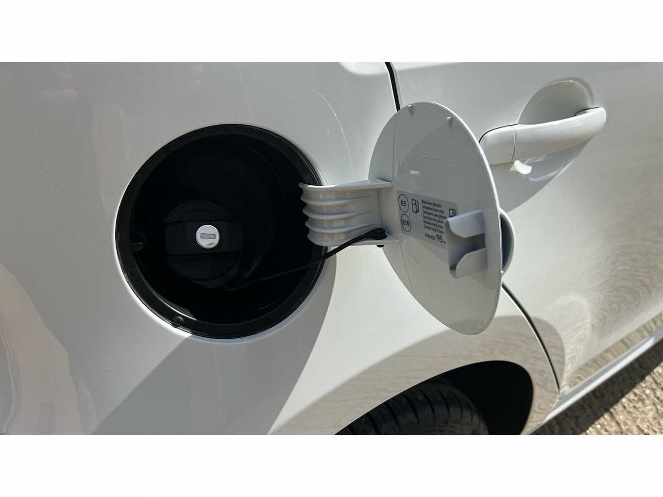 Volkswagen up! 5-Dr 2020 1.0 (65ps) Up SRE BMT EVO