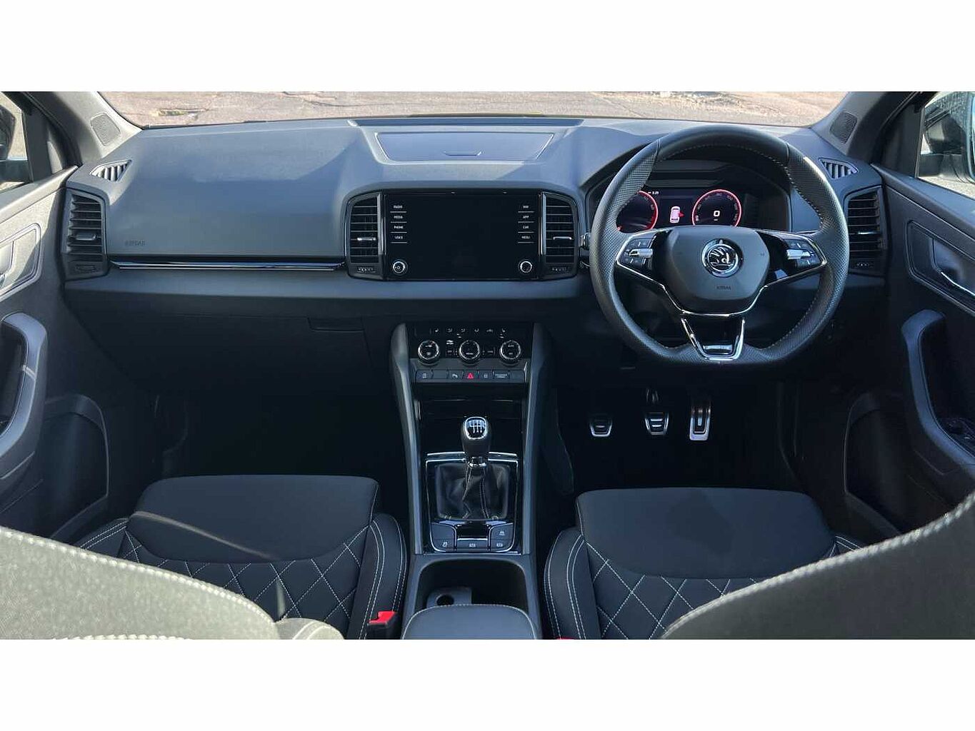 SKODA KAROQ 1.5 TSI Sportline 5dr